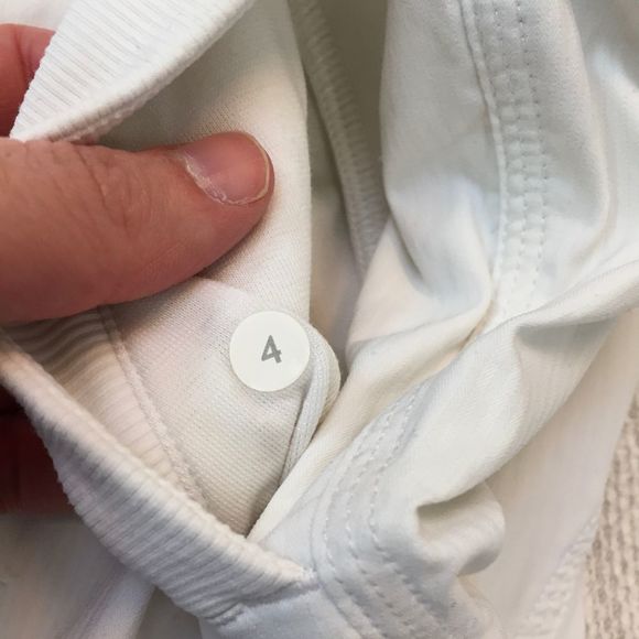 LULULEMON White Studio Crop Liner - Picture 3 of 8